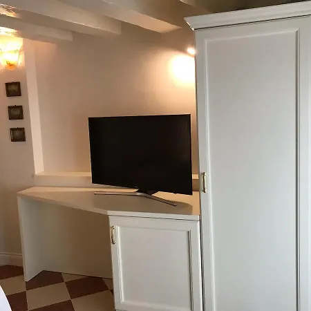Maddalena Guest house