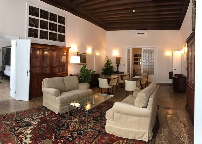 Maddalena Casa de hóspedes 3*
