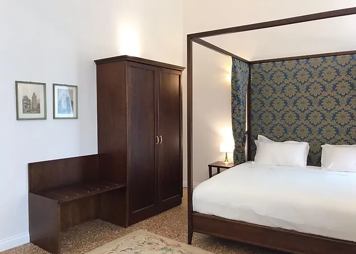 Πανσιόν Maddalena 3*